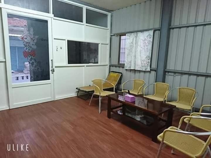 Tip Of The Iceberg B&B Xiaoliuqiu Exterior photo